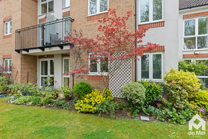 Photo 8- click for photo gallery